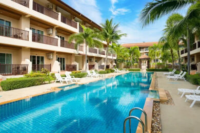 วิสเปอร์ริ่ง ปาล์ม คอนโดมิเนียม Whispering Palm Condominium