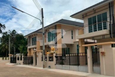 ธาราศิริ เซ็นทรัล สุราษฎร์ Tharasiri Central Surat