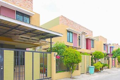 บ้านร็อคการ์เด้น แอร์พอร์ต เฟส 2 Baan Rock Garden Airport Phase 2