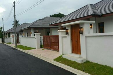 เดอะ ธีค ไฮด์อเวย์ ไพรเวท เรสซิเดนซ์ The Teak Hideaway Private Residences