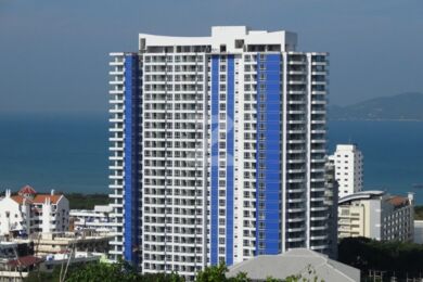 เดอะ คลิฟ คอนโดมิเนียม The Cliff Condominium
