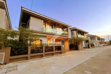 เอช ลีฟวิ่ง ไลฟ์ ชัยพรวิถี-มอเตอร์เวย์ H Living Life